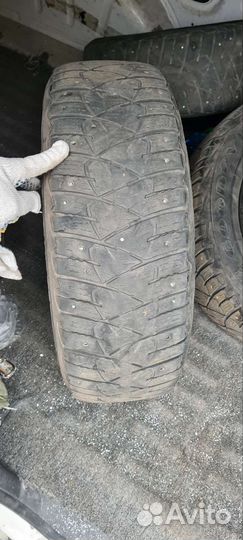 Goodyear UltraGrip 195/65 R15