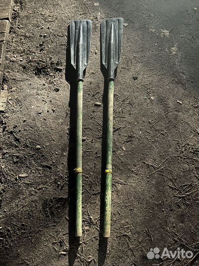 Продам 2 весла