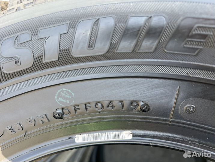 Bridgestone Blizzak Revo GZ 215/65 R16 98S