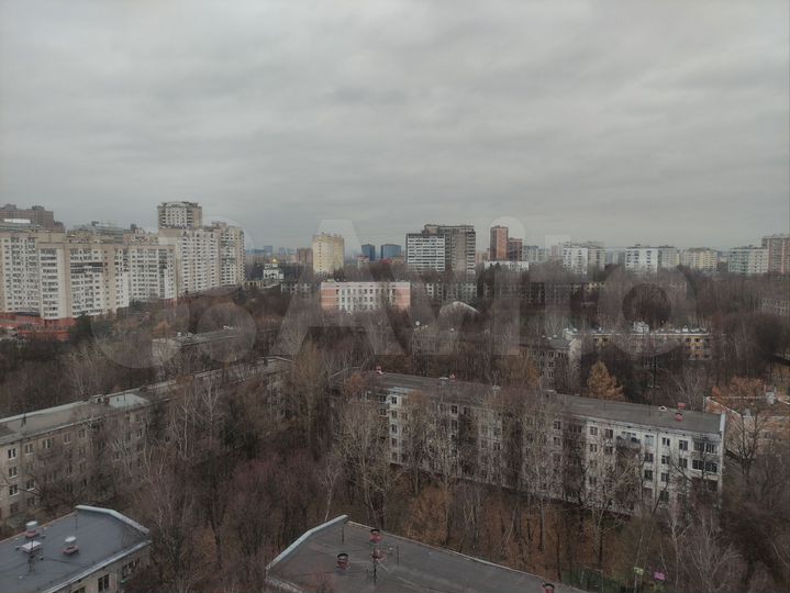 Комната 18 м² в 3-к., 16/18 эт.