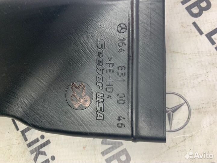 Воздуховод салона Mercedes Ml W164