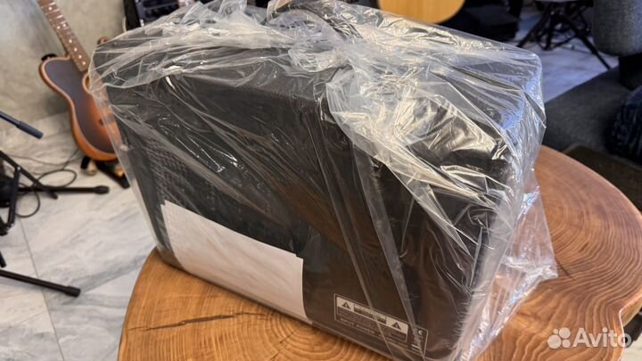 Комбоусилитель Deviser TG-40R- 40 Watt - новый