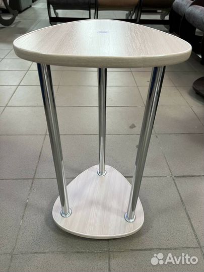 Подставка под цветы 