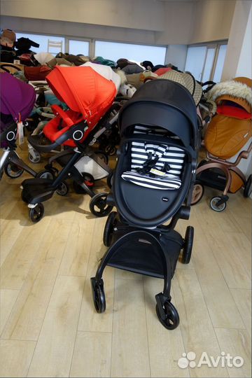 Прогулочная коляска