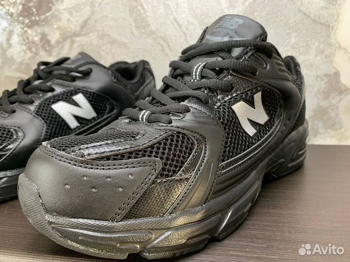 New Balance 530 черные