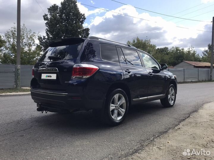 Toyota Highlander, 2012