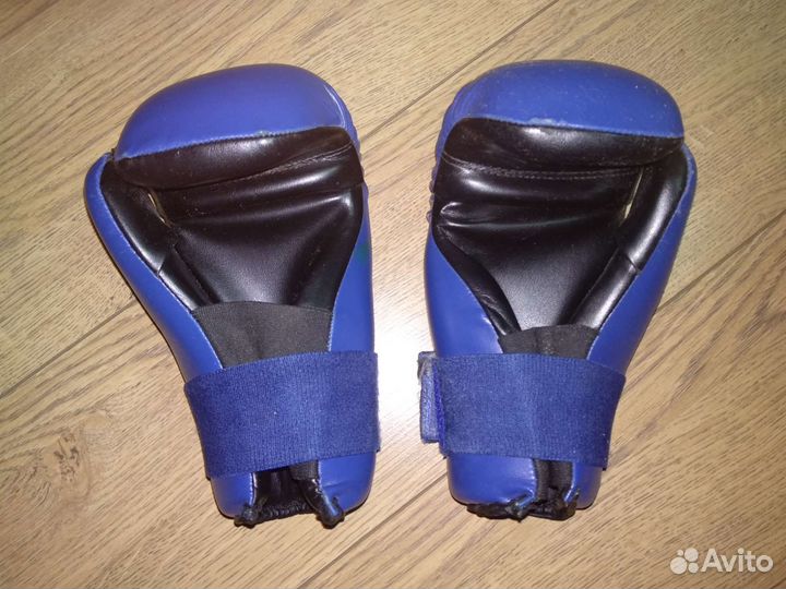 Перчатки для тхэквондо