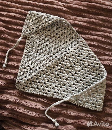 Косынка вязаная крючком