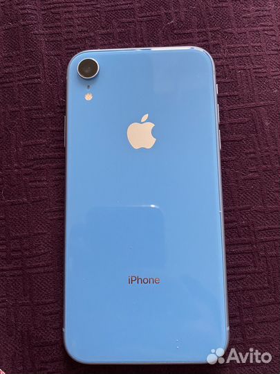 Телефон iPhone xr