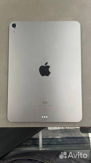 iPad air 4 64gb