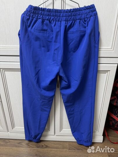 Брючный костюм женский