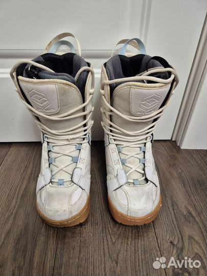 Сноубордические ботинки женские Ftwo