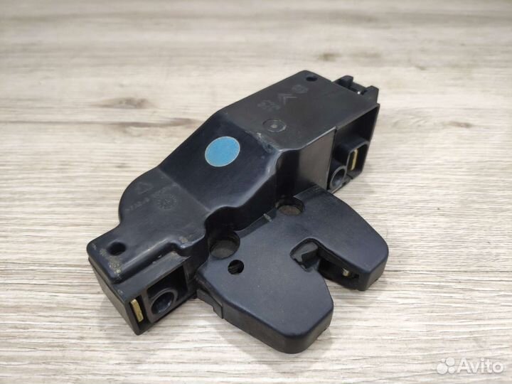 Замок багажника Peugeot Citroen