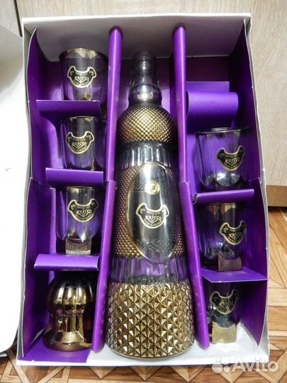 Графин стеклянный + 6 рюмок, новые