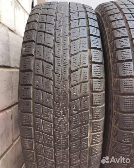 Dunlop Winter Maxx SJ8 215/70 R16 97Q