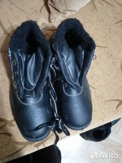 Ботинки мужские зимние (спец.обувь) 41 размер новы
