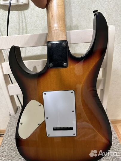 Электронная гитара Russtone