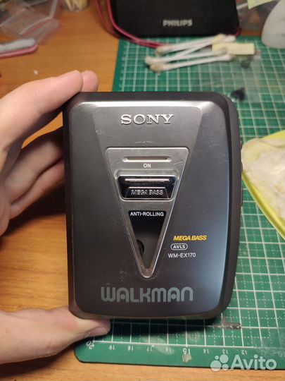 Кассетный плеер Sony Walkman WM-E170