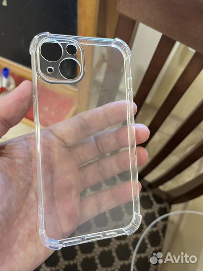 Чехол на iPhone 13