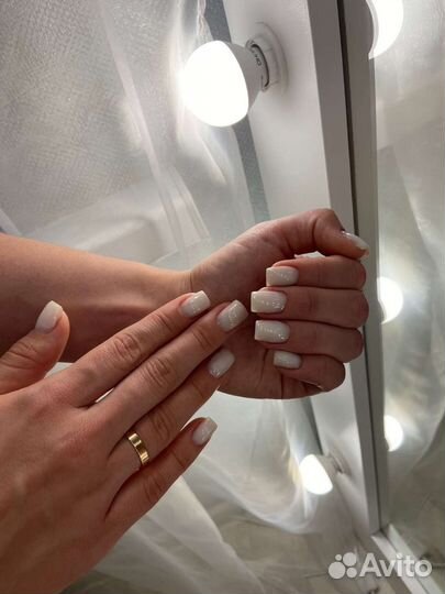 Маникюр на дому