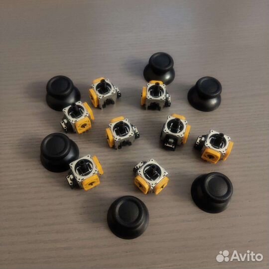 Запчасти для геймпадов DualShock/Xbox/DualSense