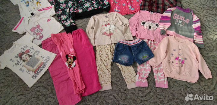 Одежда для девочки пакетом 104 -110