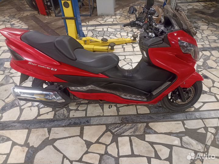 Suzuki Skywave 250