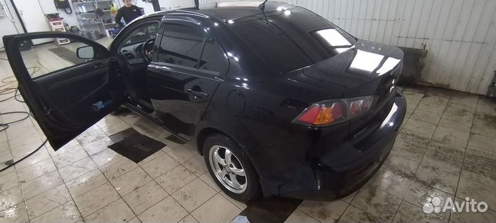 Mitsubishi Lancer 1.5 AT, 2010, 236 178 км