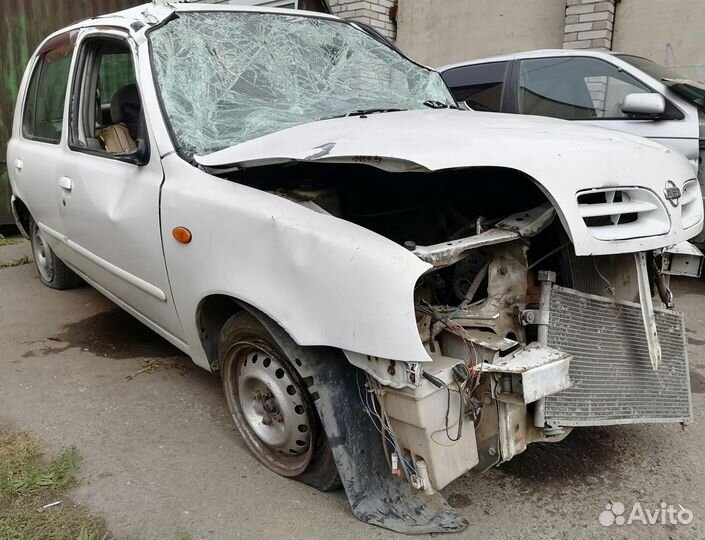 Nissan March K11 CG10DE 2001 в разбор по запчастям