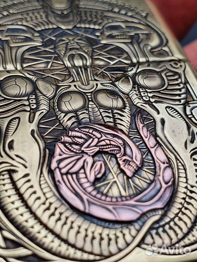 Zippo HR. Giger Alien