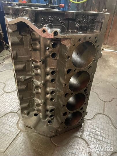 Блок цилиндров Mercruiser 350 5.7L PCM GM vortec