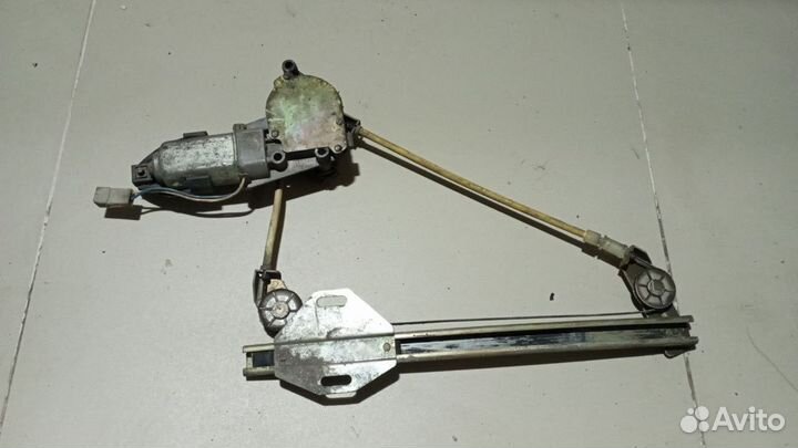 Стеклоподъемник электрический задний левый