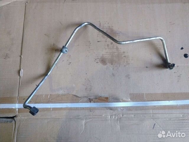 Трубка турбины масляная Vw Audi 2.0TDI BKD