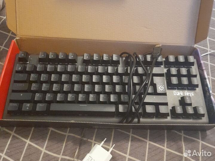 Игровая механическая клавиатура
