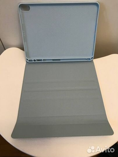 Чехол для iPad с клавиатурой