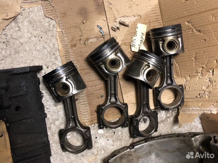 D4CB,пер крышка поддон поршня