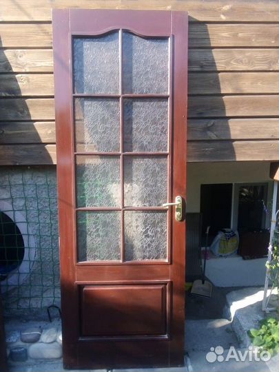 Двери межкомнатные деревянные