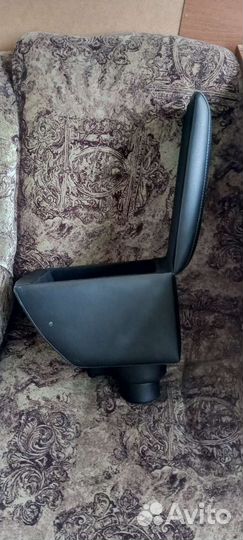 Подлокотник на hyundai solaris 2