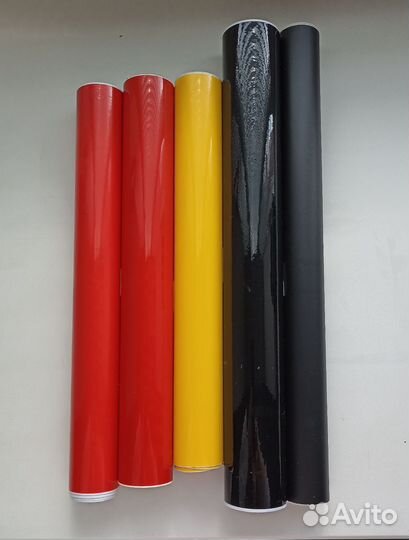 Самоклеющаяся пленка