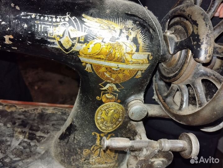 Швейная машинка зингер ручная