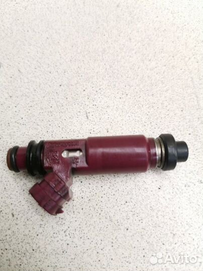 Форсунка топливная Mazda Verisa DC5R zjve