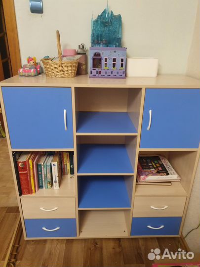 Стеллаж в детскую
