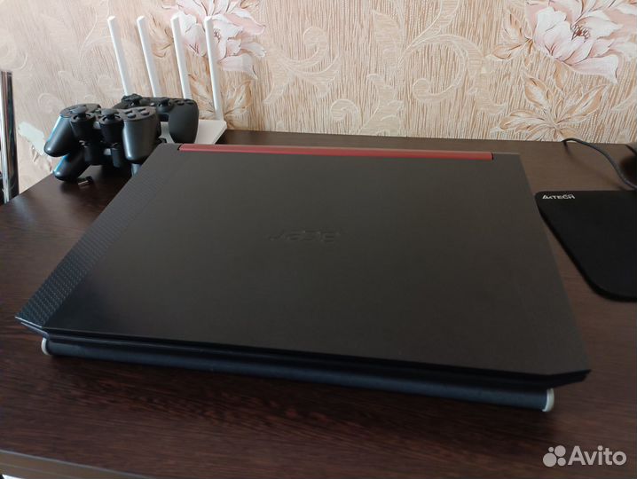 Игровой ноутбук Acer Nitro 5 (AN517-51-77KG)