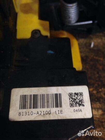 Замок двери передний правый Kia Ceed 2