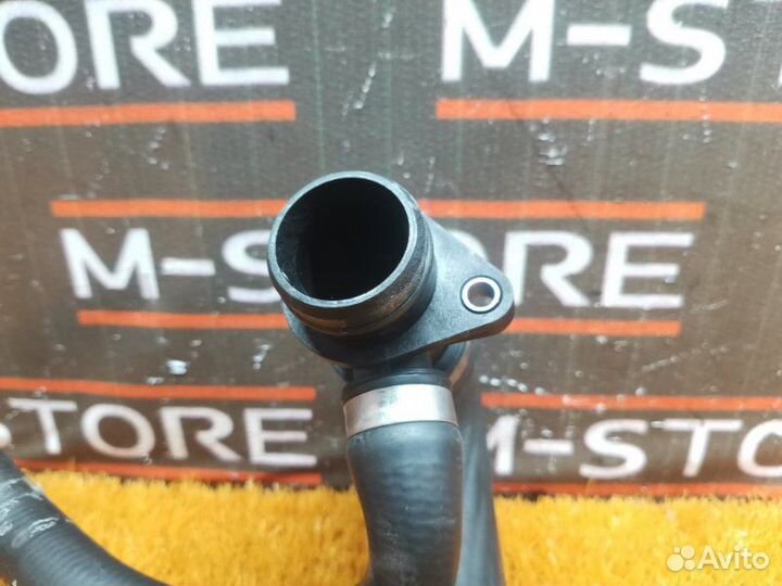 Патрубок системы охлаждения Bmw 5-Series F10