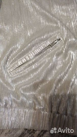 Кофта женская бомбер Bershka S