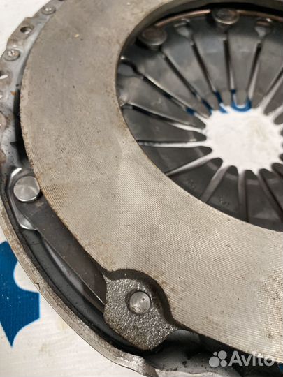 Корзина сцепления Volkswagen T4 074141025B