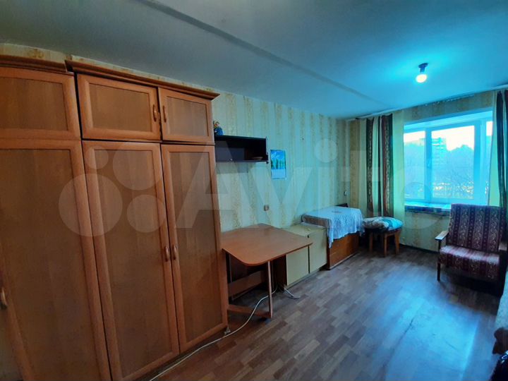 Комната 19 м² в 6-к., 3/5 эт.