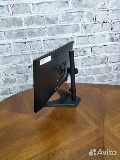 Монитор Dell 24