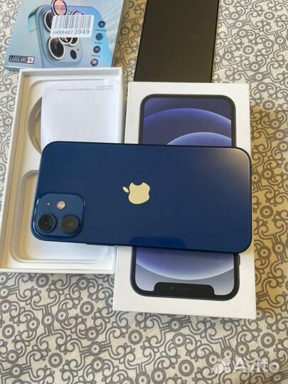 Телефон iPhone 12 mini